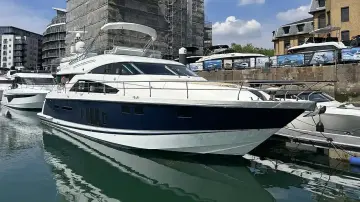 Fairline Squadron 58
