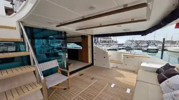 Thumbnail von Fairline Squadron 58