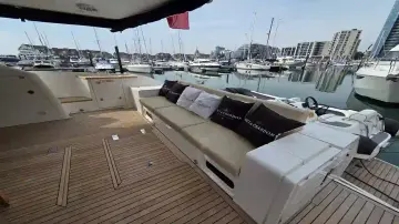 Thumbnail von Fairline Squadron 58