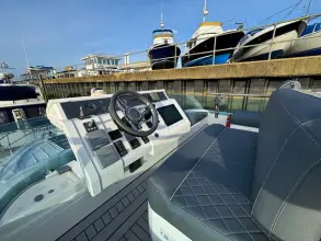 Thumbnail von Fairline Squadron 42