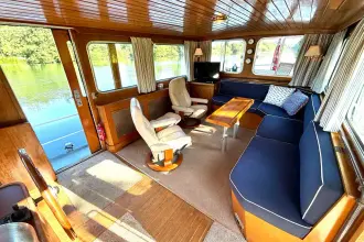 Thumbnail von Luke Gaff Dutch Barge Sudersee