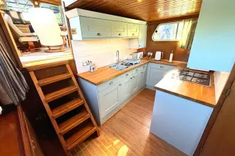 Thumbnail von Luke Gaff Dutch Barge Sudersee