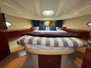 Thumbnail von Fairline Phantom 42 Wanda