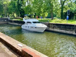 Thumbnail von Fairline Phantom 42 Wanda