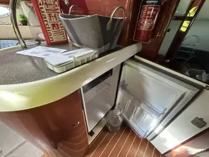 Thumbnail von Fairline Targa 43