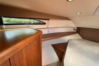 Thumbnail von Haines 32 Sedan Camomile
