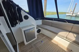 Thumbnail von Fairline Phantom 37