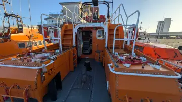 Thumbnail von RNLI Severn Class ON1256