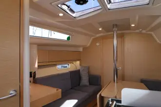 Thumbnail von Hanse 348 Chicago Fizz