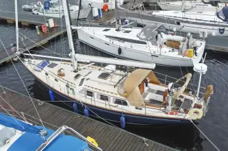 Thumbnail von Chuck Paine Able 42 Custom Meridian of Beaulieu