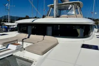 Thumbnail von Lagoon 46 Altitude Adjustment
