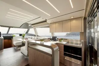 Thumbnail von Ferretti Yachts 550