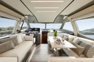 Thumbnail von Ferretti Yachts 550
