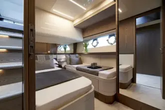 Thumbnail von Ferretti Yachts 550