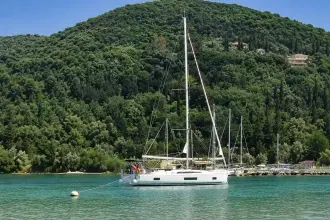 Beneteau Oceanis 46.1