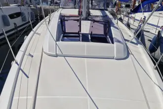 Thumbnail von Beneteau Oceanis 46.1