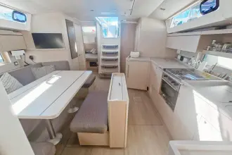 Thumbnail von Beneteau Oceanis 46.1