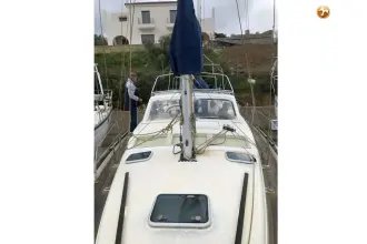 Thumbnail von Beneteau Oceanis 42 CC