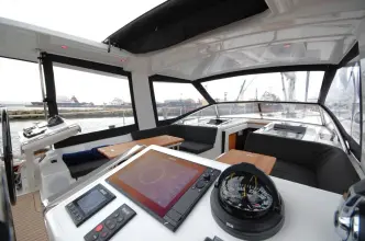 Thumbnail von Hanse 588 Eclipse