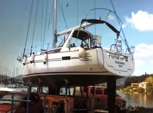 Thumbnail von Beneteau Oceanis 41