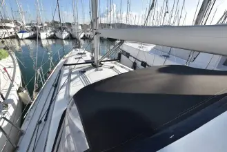 Thumbnail von Beneteau Oceanis 41