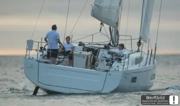 Thumbnail von Beneteau Oceanis 40.1