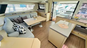 Thumbnail von Fountaine Pajot Saba 50