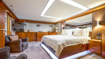 Thumbnail von Custom Luxury 32m Motor Sailer