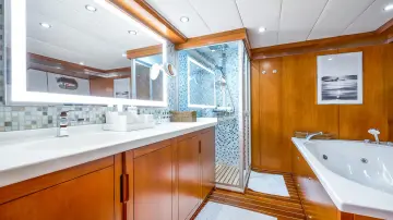 Thumbnail von Custom Luxury 32m Motor Sailer