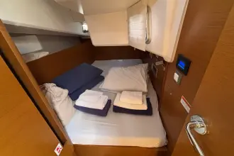 Thumbnail von Jeanneau Sun Odyssey 410 Ultraviolet 3