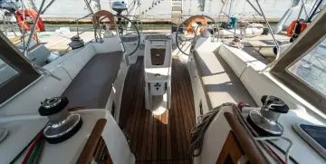 Thumbnail von Beneteau Oceanis 43