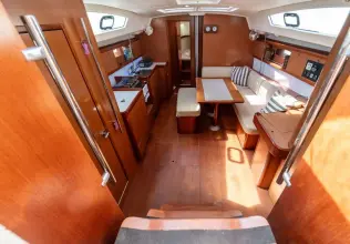 Thumbnail von Beneteau Oceanis 43