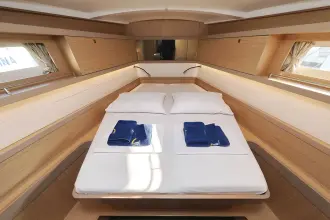 Thumbnail von Beneteau Oceanis 45