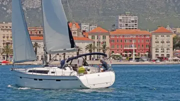 Thumbnail von Bavaria 46 Cruiser