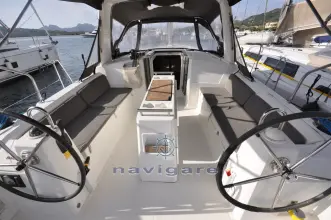 Thumbnail von Beneteau Oceanis 38.1