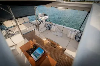 Thumbnail von Beneteau Oceanis Yacht 62 Doublestar