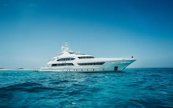 Heesen 153 ASYA