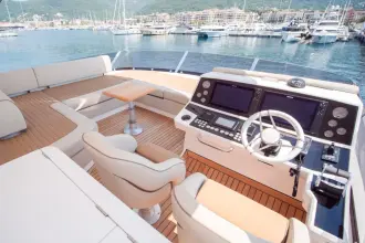 Thumbnail von Sunseeker 76 Yacht