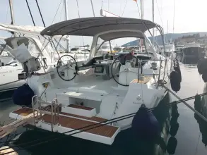 Beneteau Oceanis 45