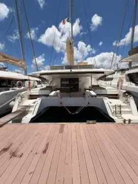 Fountaine Pajot Ipanema 58