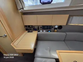 Thumbnail von Beneteau Oceanis 38 Ours Blanc