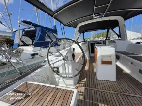 Thumbnail von Beneteau Oceanis 38 Ours Blanc