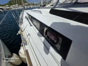 Thumbnail von Beneteau Oceanis 38 Ours Blanc