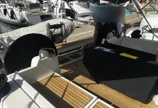 Thumbnail von Beneteau Oceanis 48