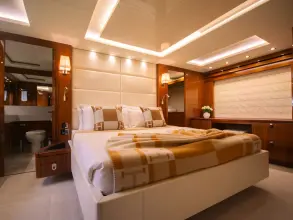 Thumbnail von Sunseeker 86 Yacht AINO A