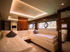 Thumbnail von Sunseeker 86 Yacht AINO A