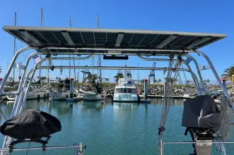 Thumbnail von Beneteau Oceanis 43