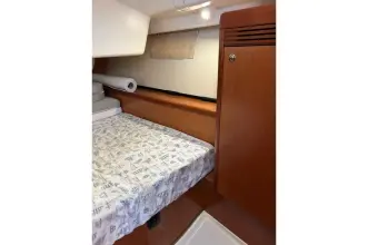 Thumbnail von Beneteau Oceanis 43