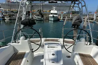 Thumbnail von Beneteau Oceanis 43