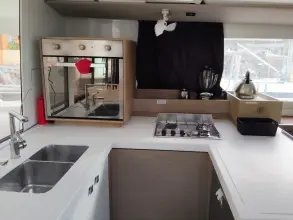 Thumbnail von Fountaine Pajot Astrea 42